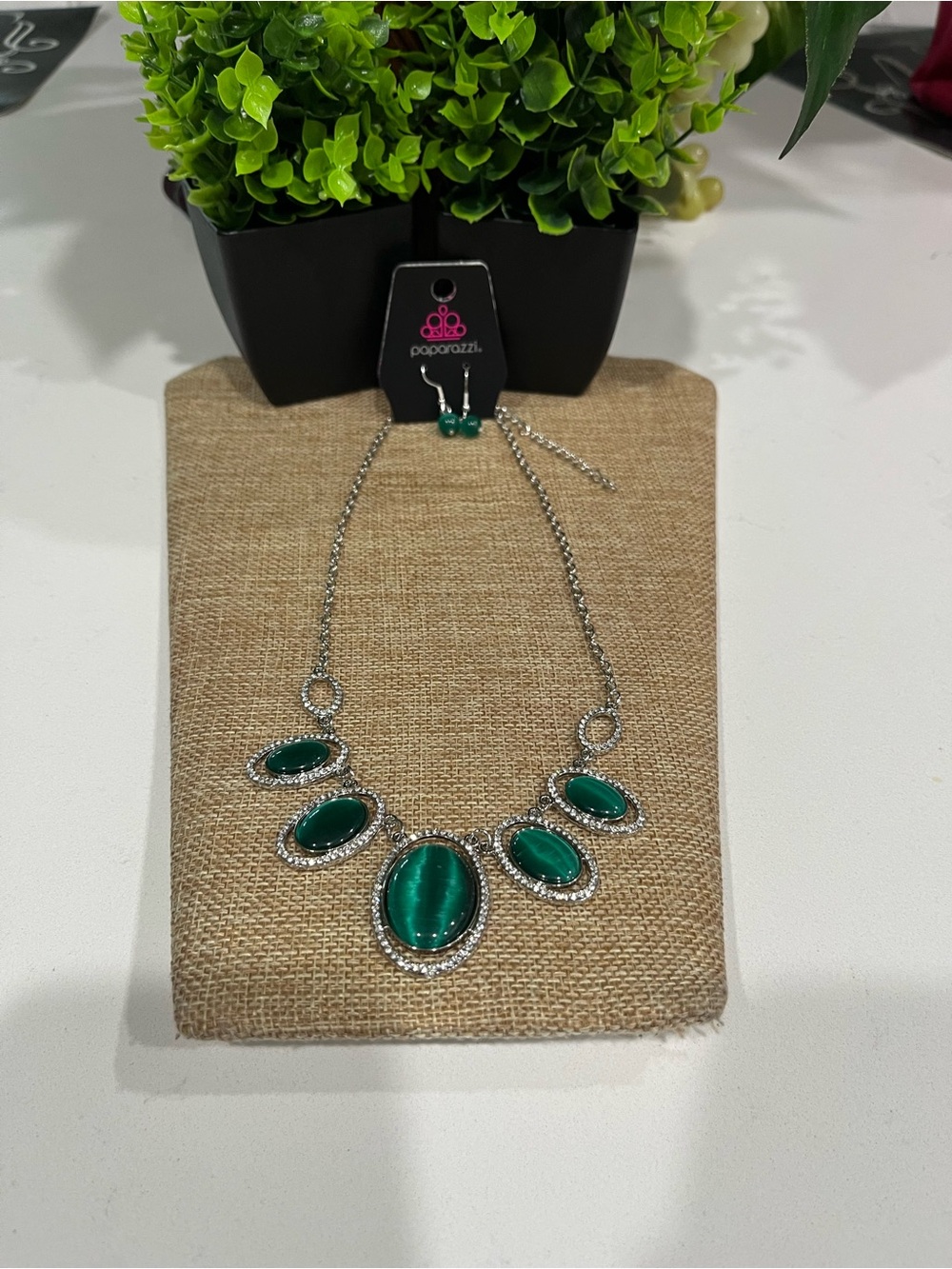 paparazzi Emerald Oval Stone Bib Necklace and Earrings Set